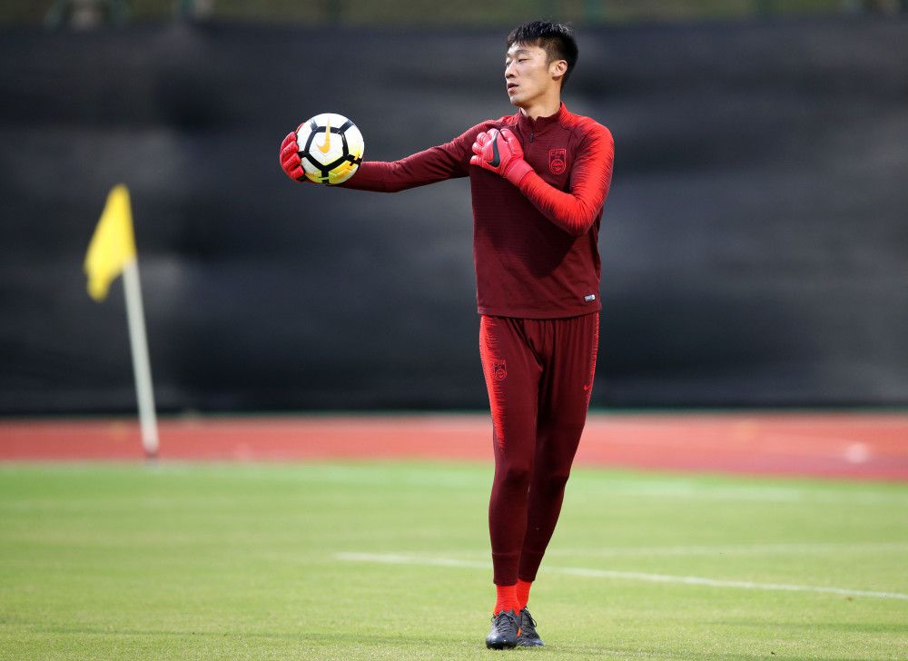 全场比赛结束，吉达联合2-1阿尔马雷克，提前出线。